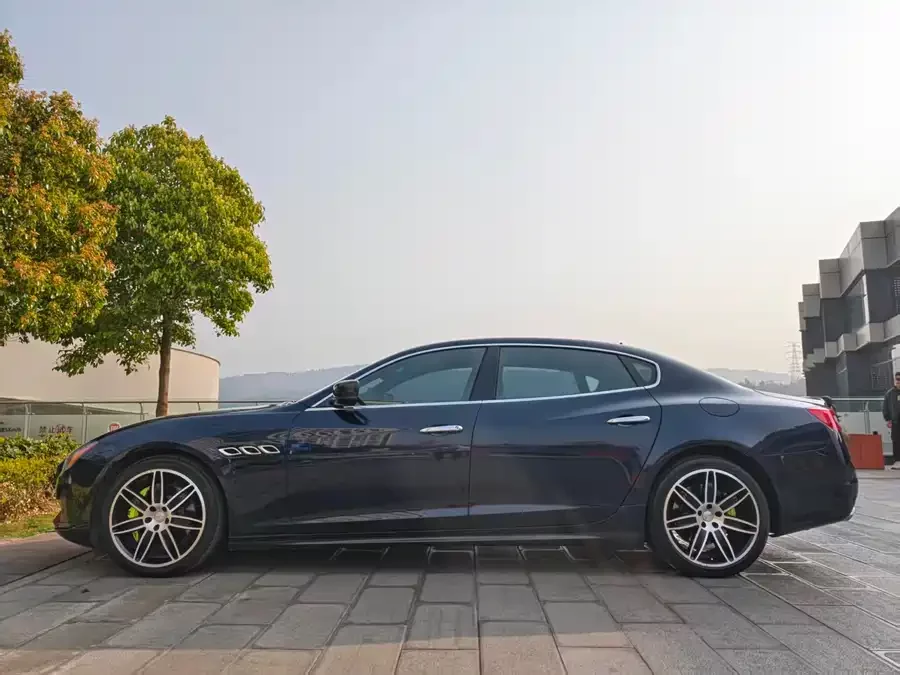 Maserati President