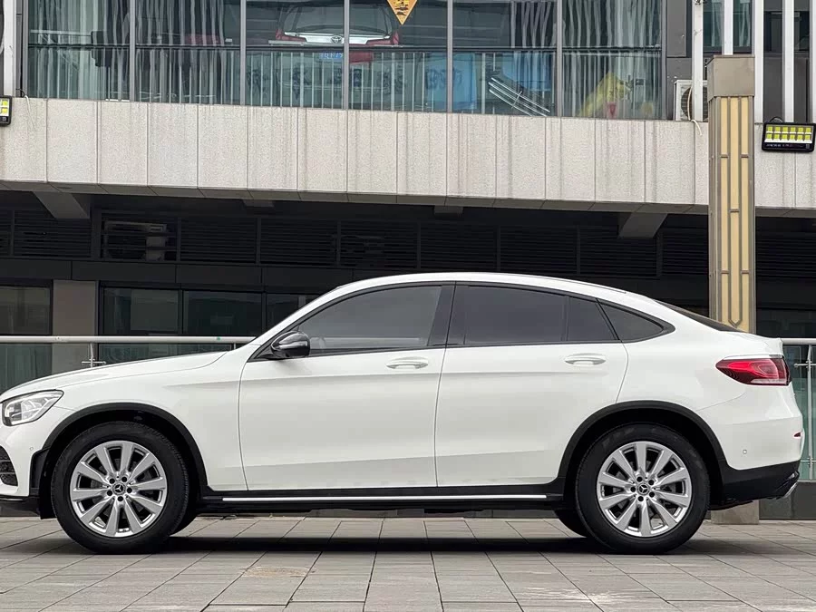 Mercedes Benz GLC coupe