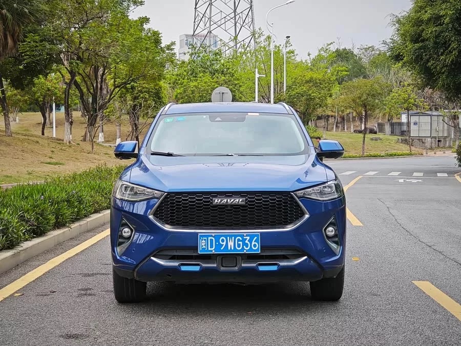 Haval F7