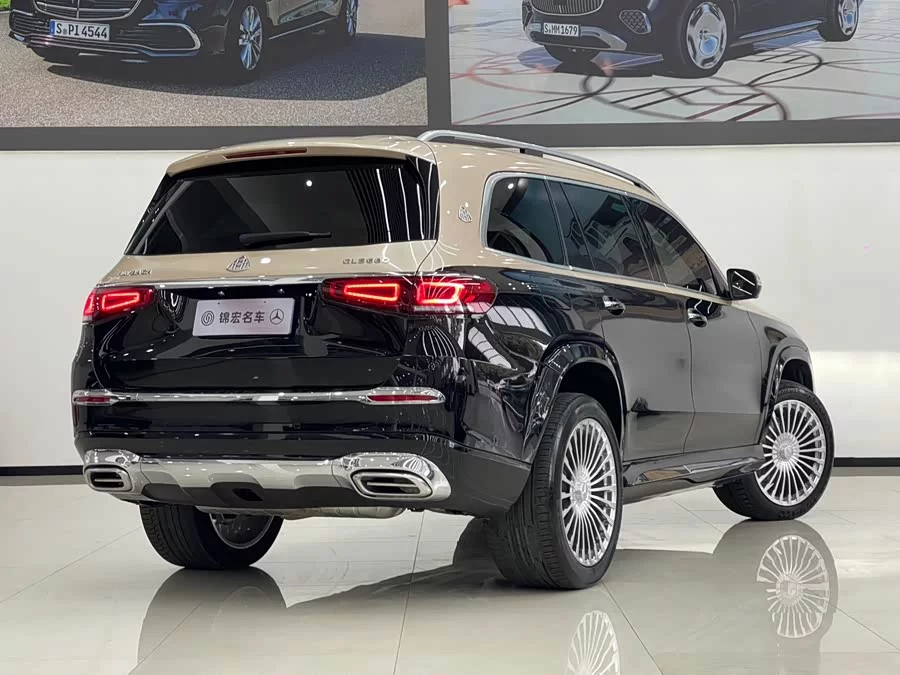 Mercedes Benz GLS