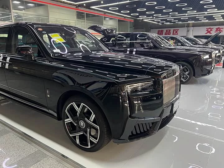 Rolls Royce Cullinan