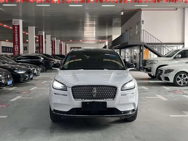 Lincoln adventurer