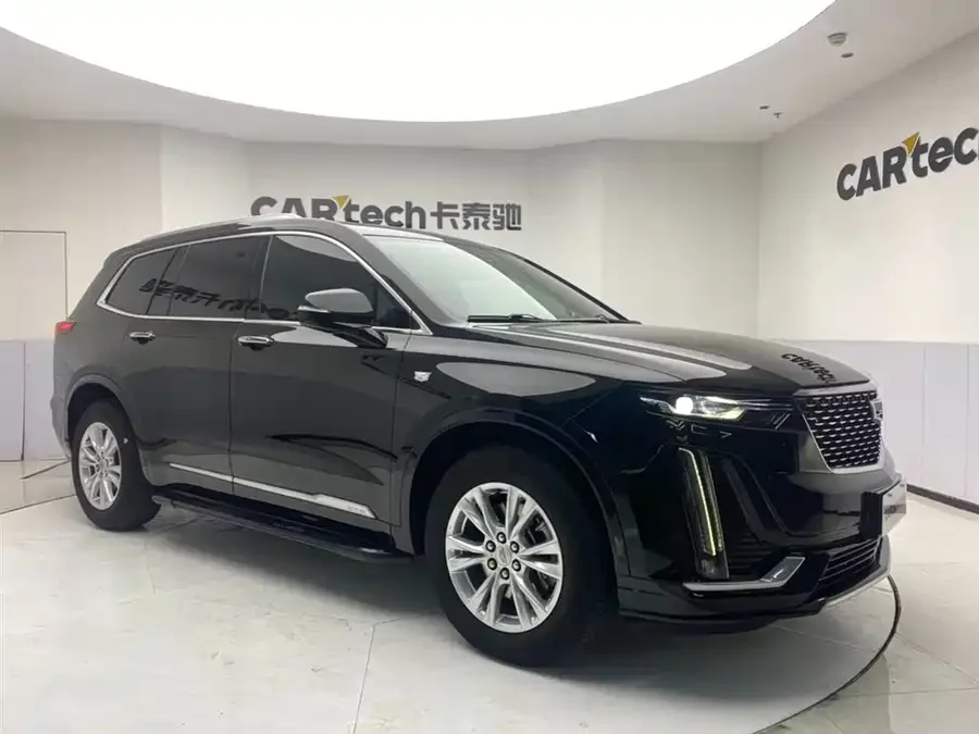 Cadillac XT6