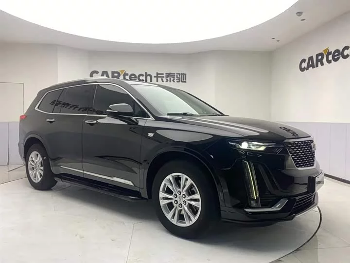 Cadillac XT6