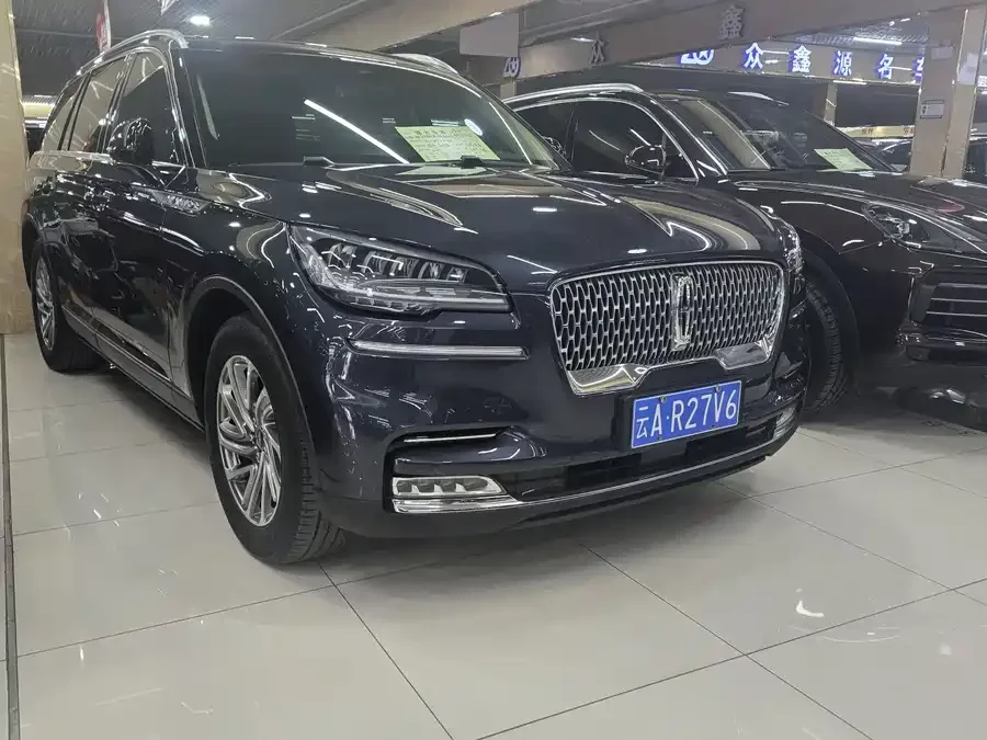 Lincoln Aviator
