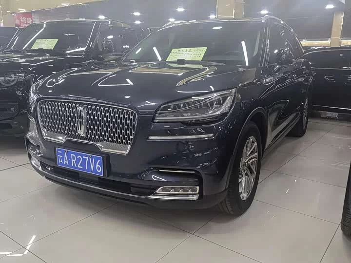 Lincoln aviator