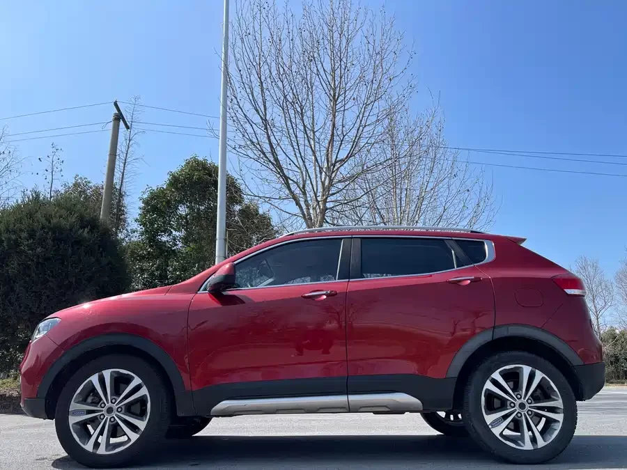 Haval H2s