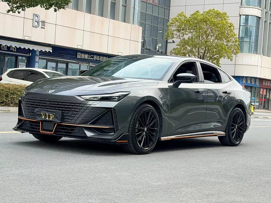 Changan UNI-V