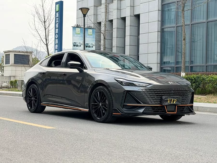 Changan UNI-V