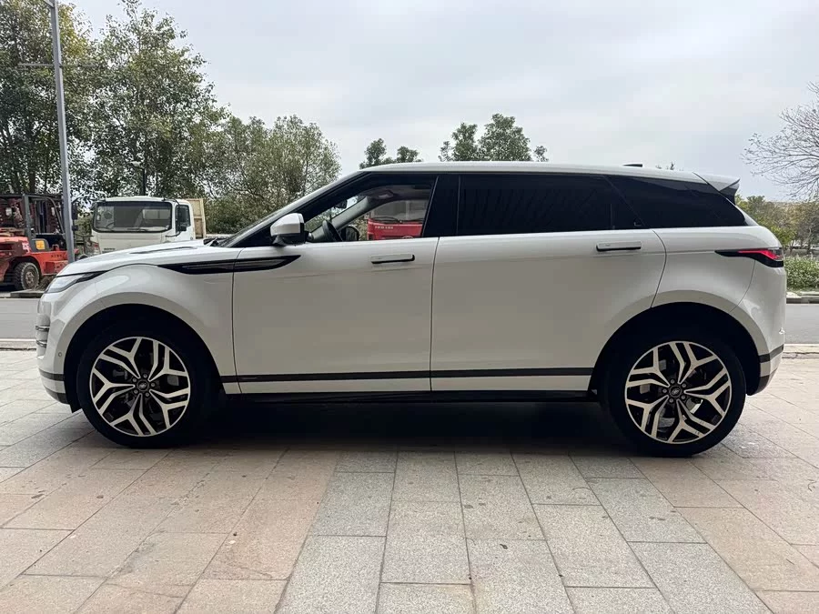 Land Rover Range Rover Aurora