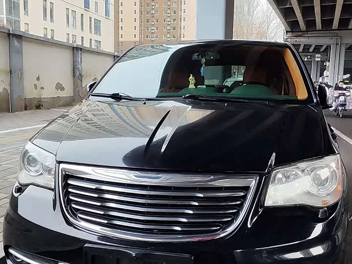 Chrysler Grand Voyager