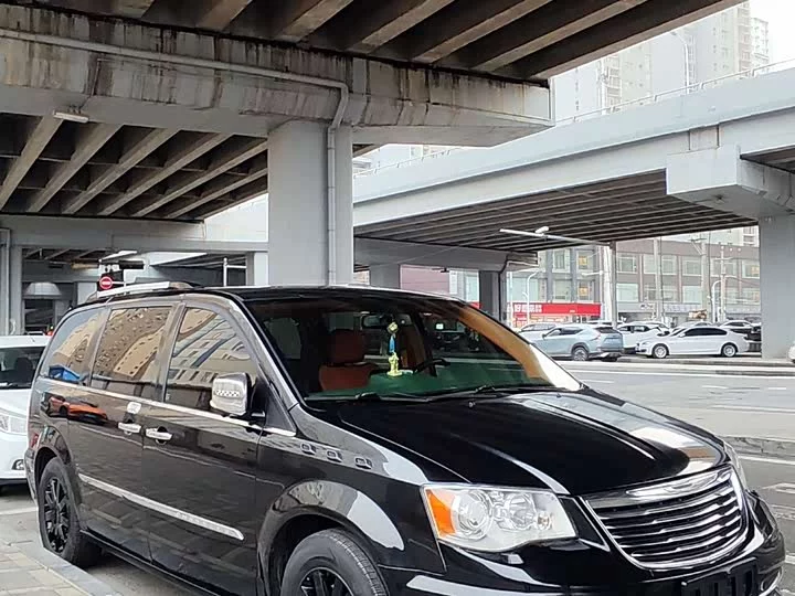 Chrysler Grand Voyager