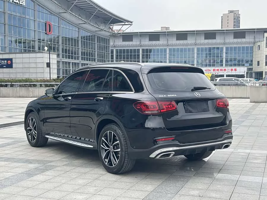 Mercedes Benz GLC