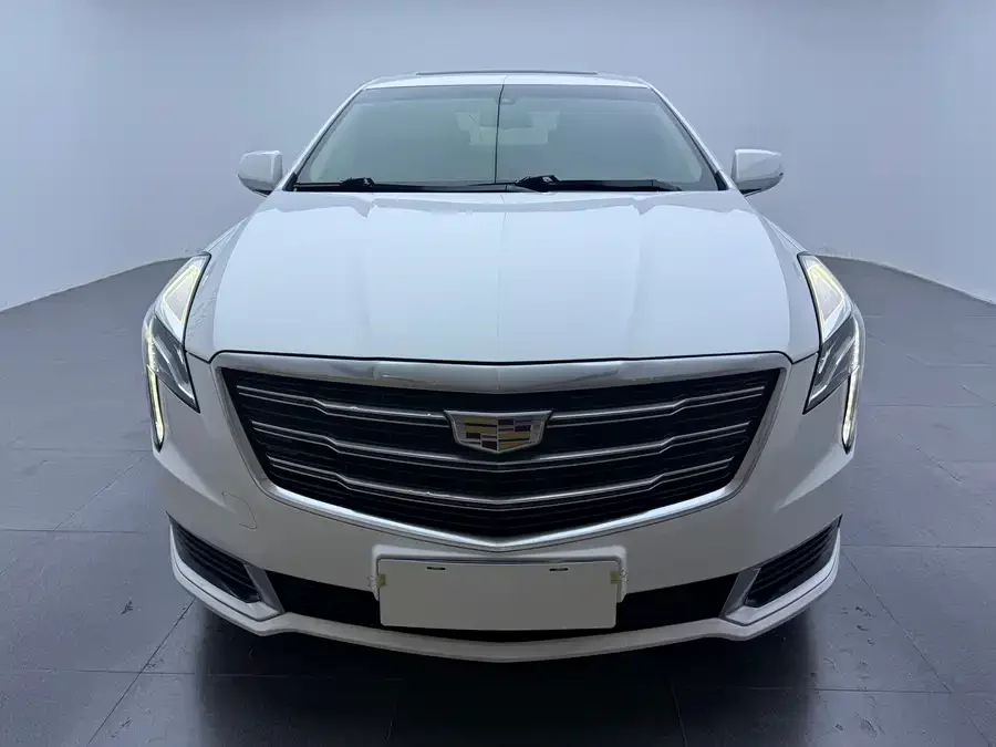 Cadillac XTS