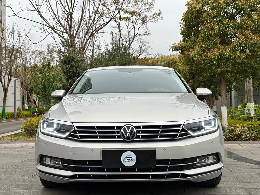 Volkswagen Magotan