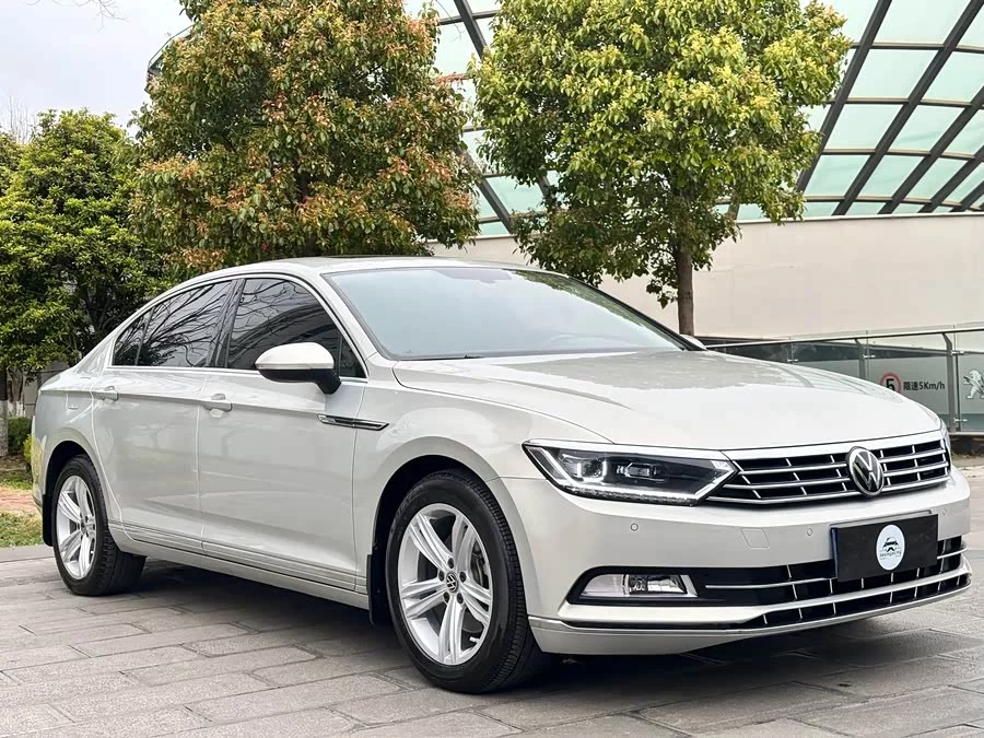 Volkswagen Magotan