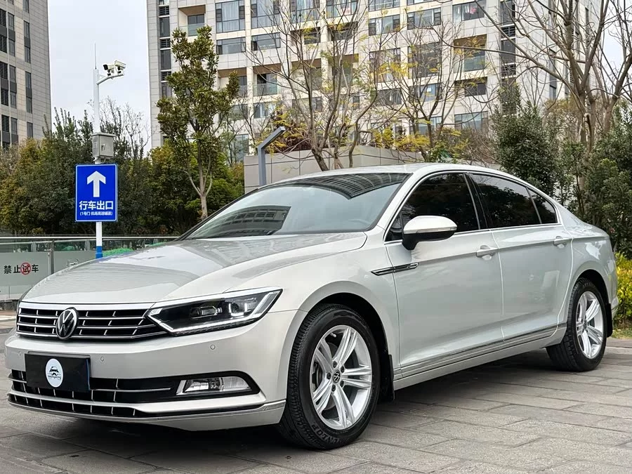 Volkswagen Magotan