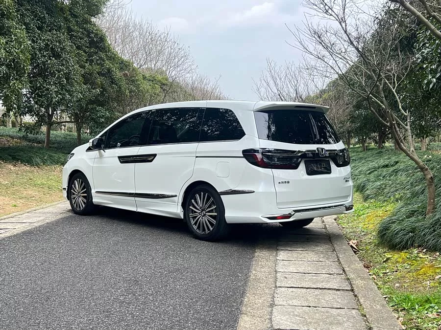 Honda Elysion