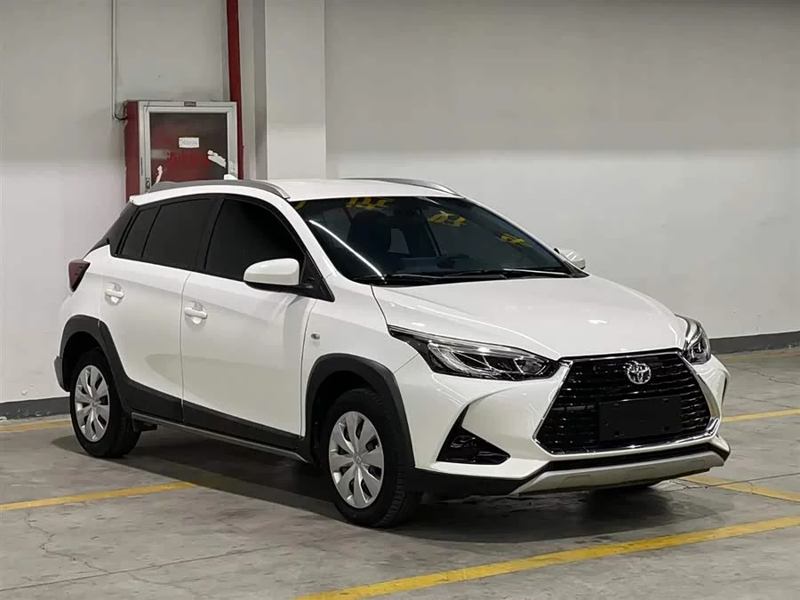 Toyota YARiS L