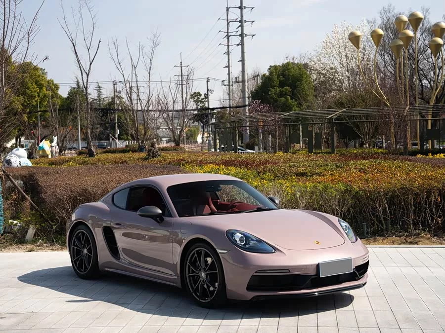 Porsche 718