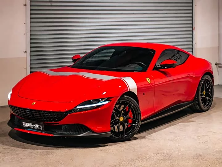 ferrari Roma