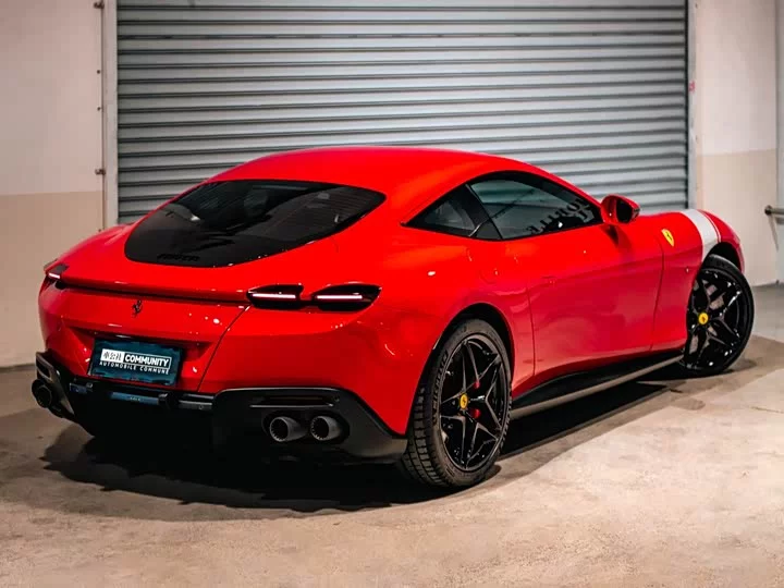ferrari Roma