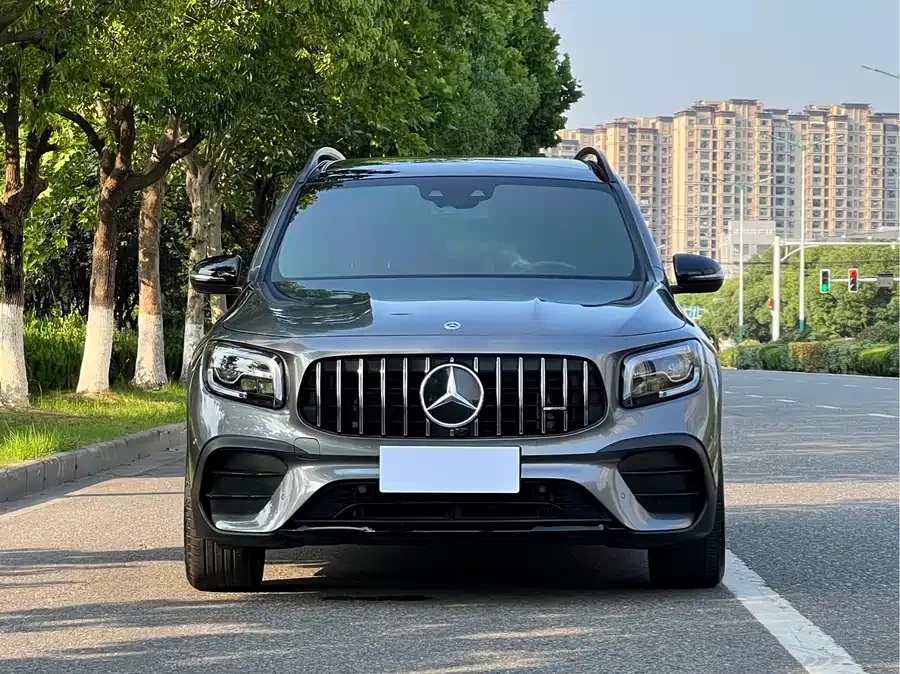 Mercedes Benz GLB AMG