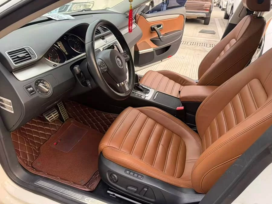 Volkswagen FAW- CC