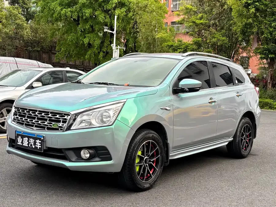 Venucia T70