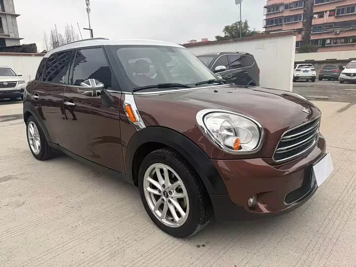 MINI COUNTRYMAN