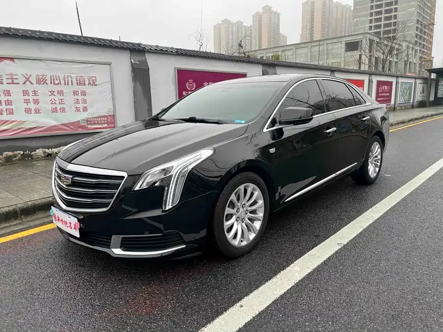 Cadillac XTS