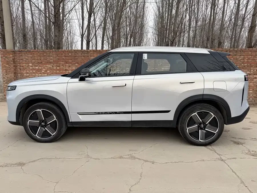 Chery exploration 06 C-DM