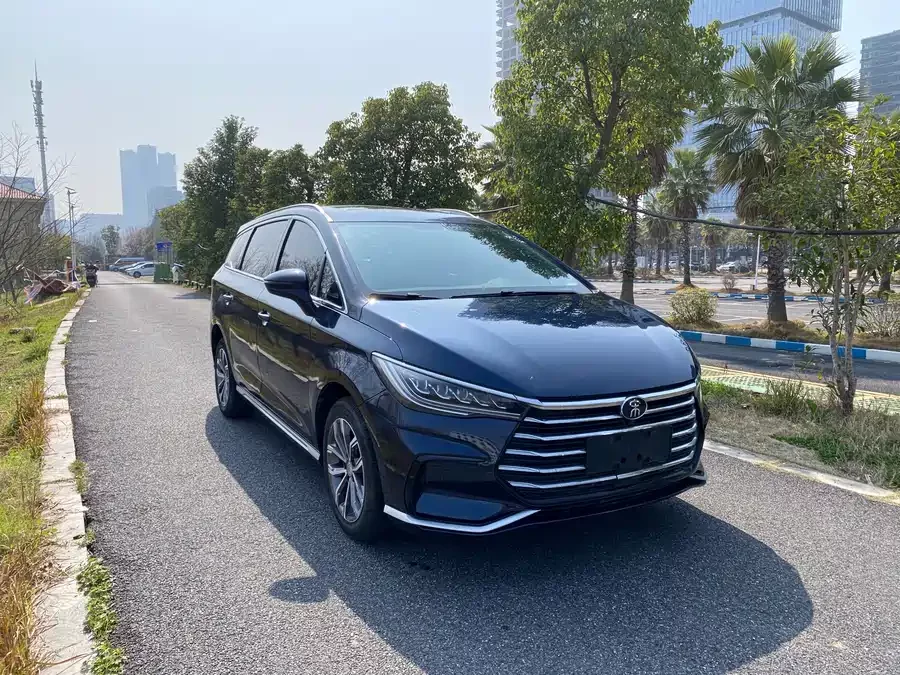 BYD Song MAX