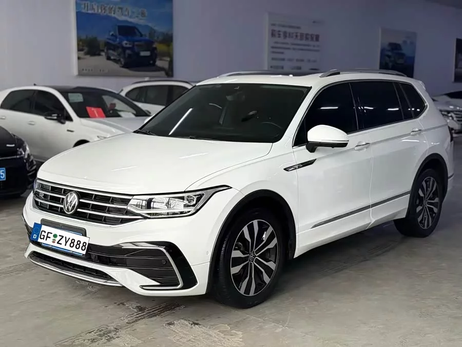Volkswagen Tiguan L