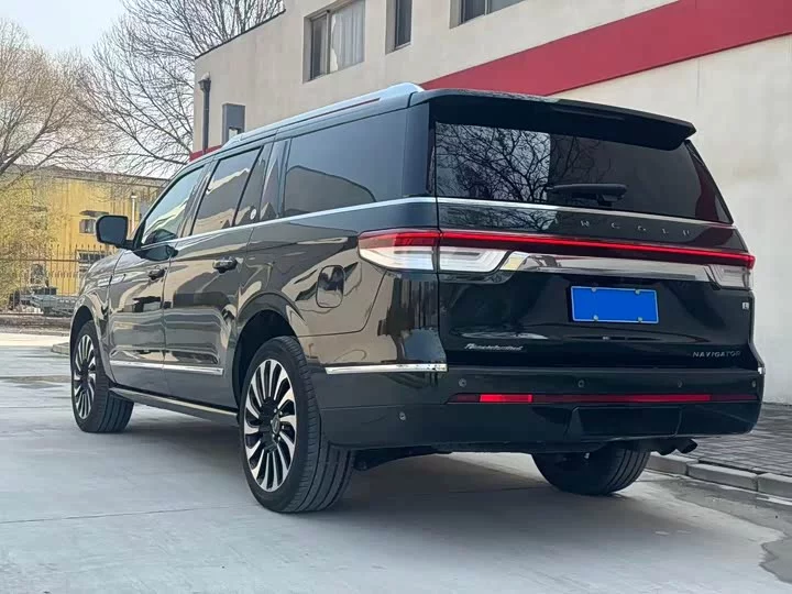 Lincoln pilot
