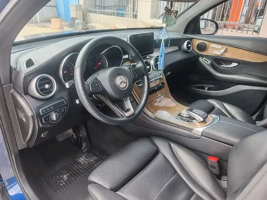 Mercedes Benz GLC coupe