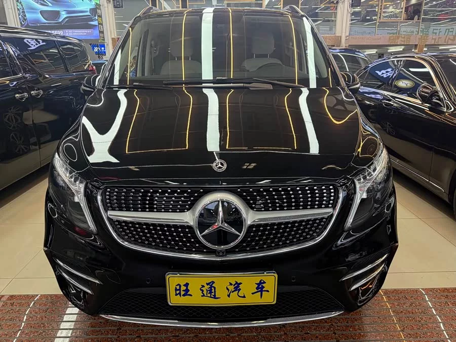 Mercedes Benz Class V