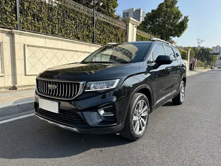 Geely Okavango