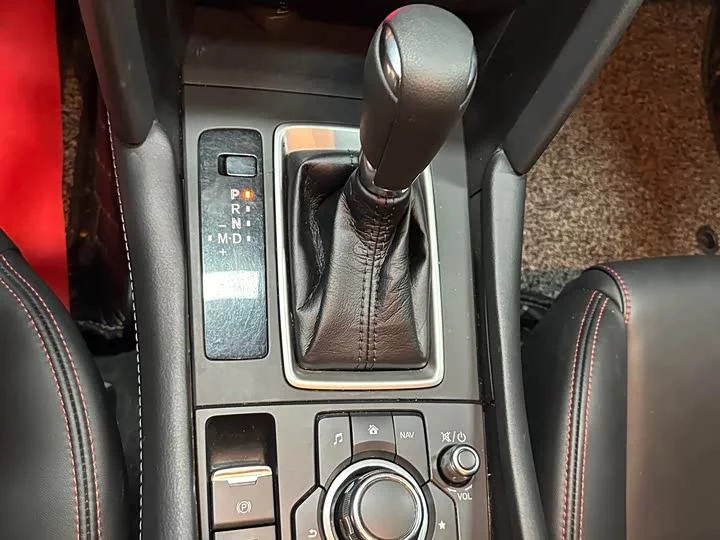 Mazda CX-4