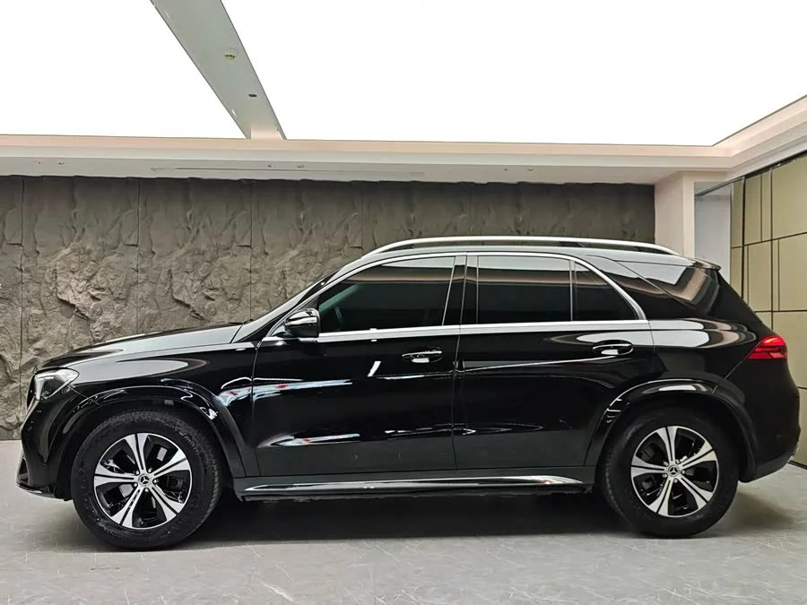 Mercedes Benz GLE (Imported)
