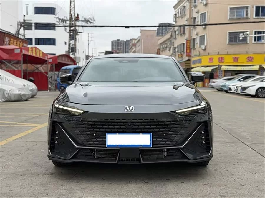 Changan UNI-V