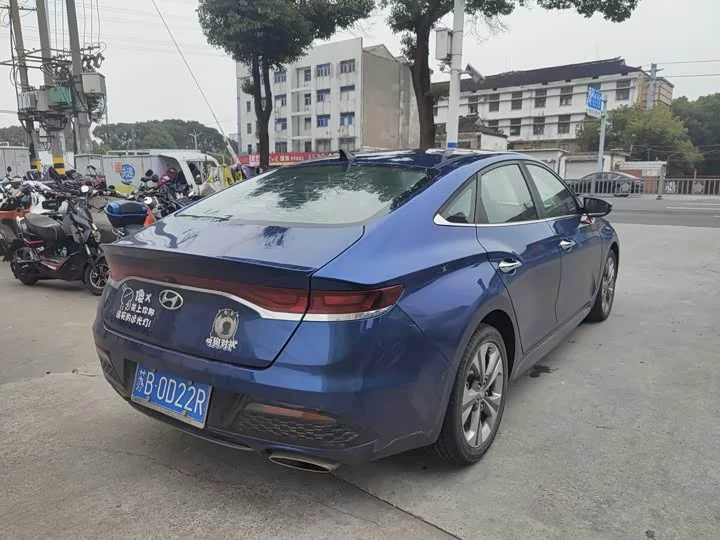 Hyundai Festa