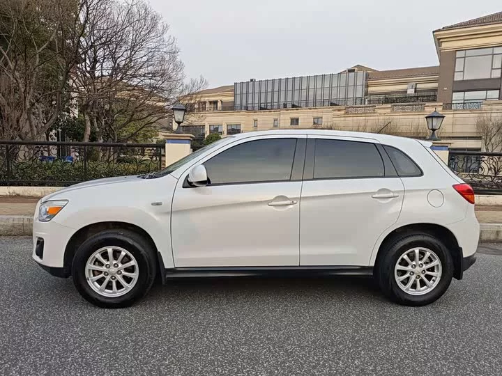 Mitsubishi Jinxuan ASX