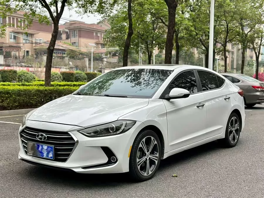 Hyundai elantra