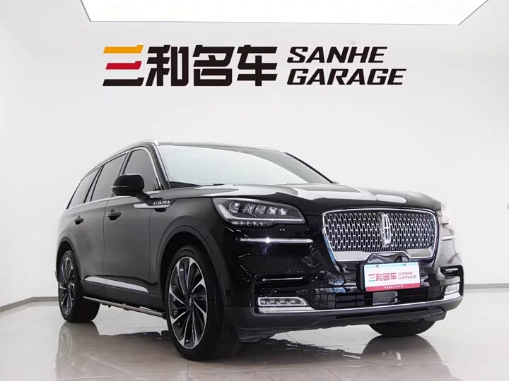 Lincoln aviator