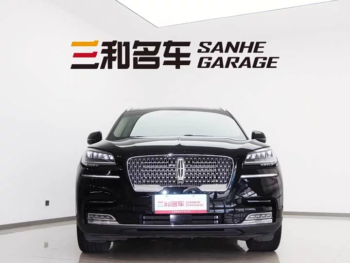 Lincoln aviator