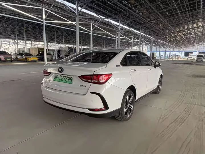 BAIC Beijing EU5