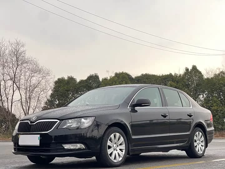 Skoda SuperB