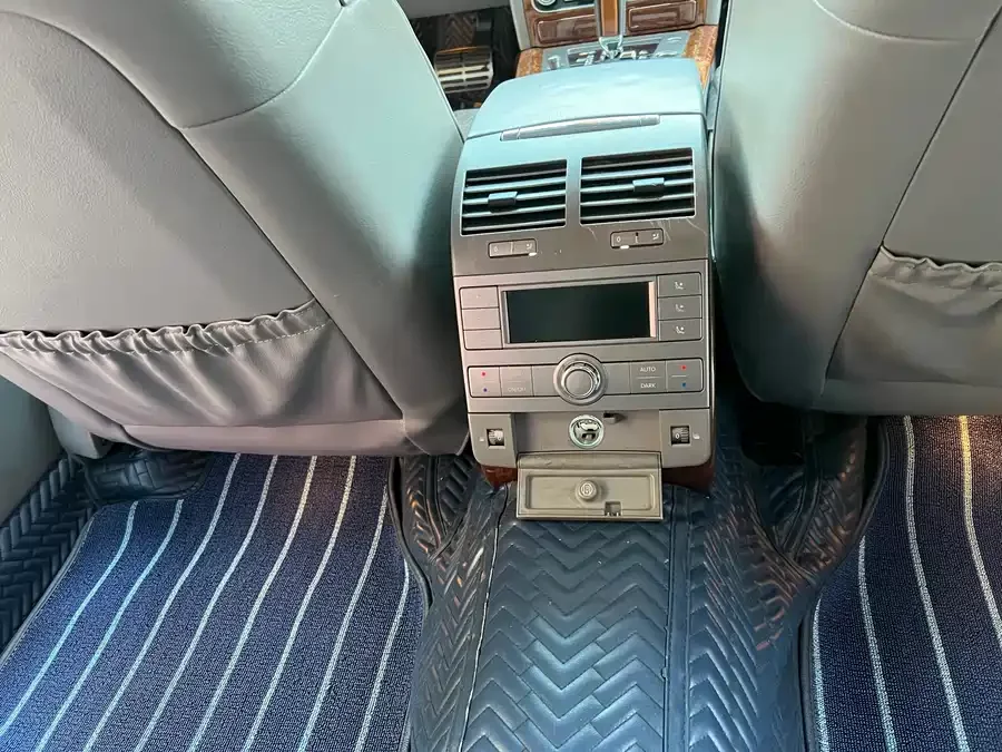 Volkswagen Phaeton / Phideon