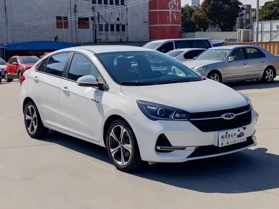 Chery Arrizo 5